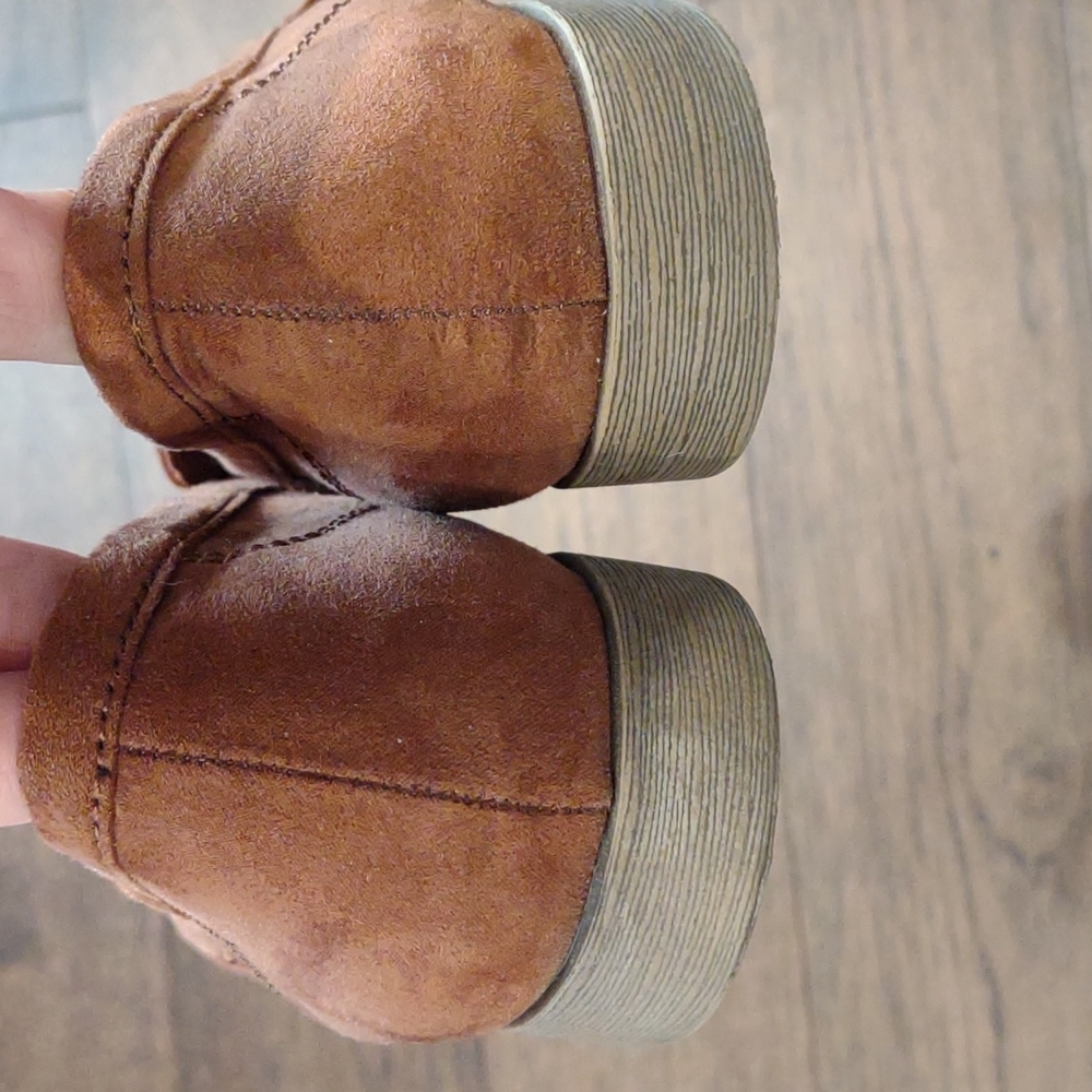 American Eagle Women's Loafers - Picture 5 of 9